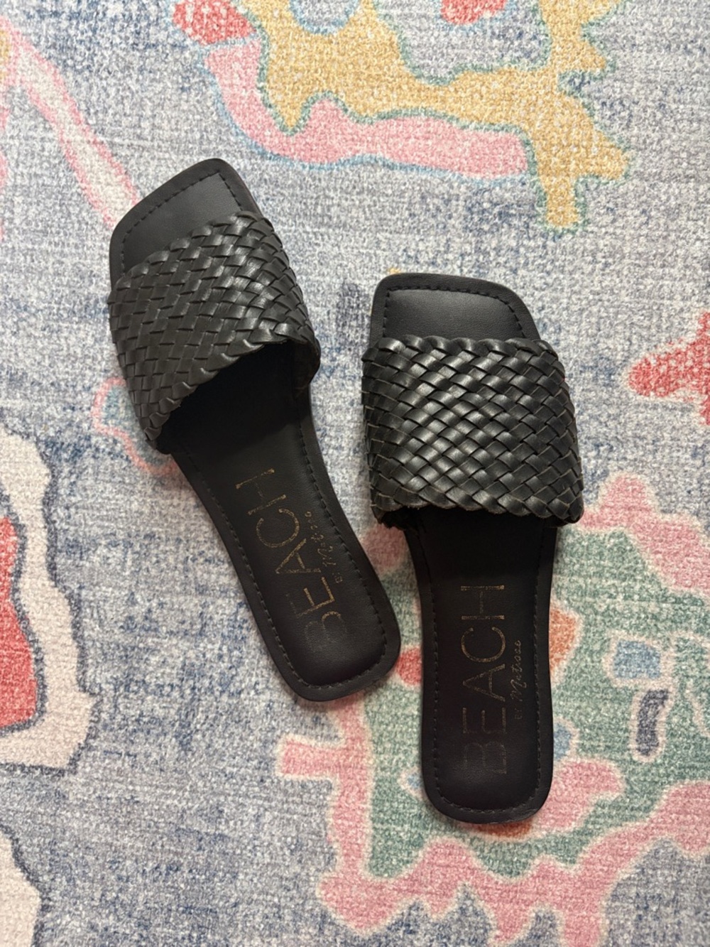 Beach by Matisse black woven leather, square toe flats. Minimalist, classic.